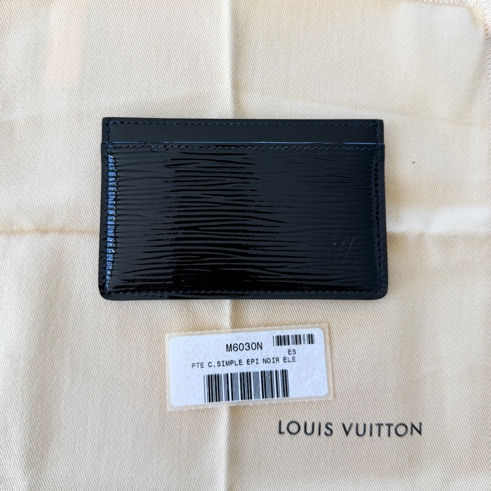 Louis Vuitton LV Black Epi Patent Leather Card Holder Wallet - Picture 4 of 11